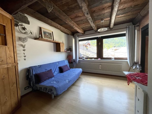 appartamento in vendita a Pragelato in zona Souchères Basses