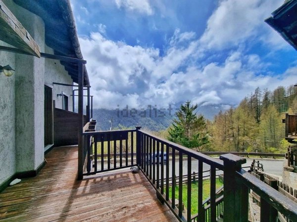 appartamento in vendita a Pragelato in zona Allevè