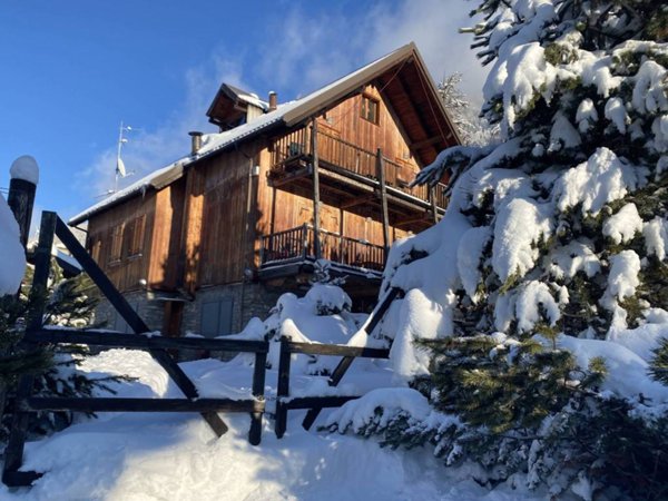 appartamento in vendita a Pragelato in zona La Ruà