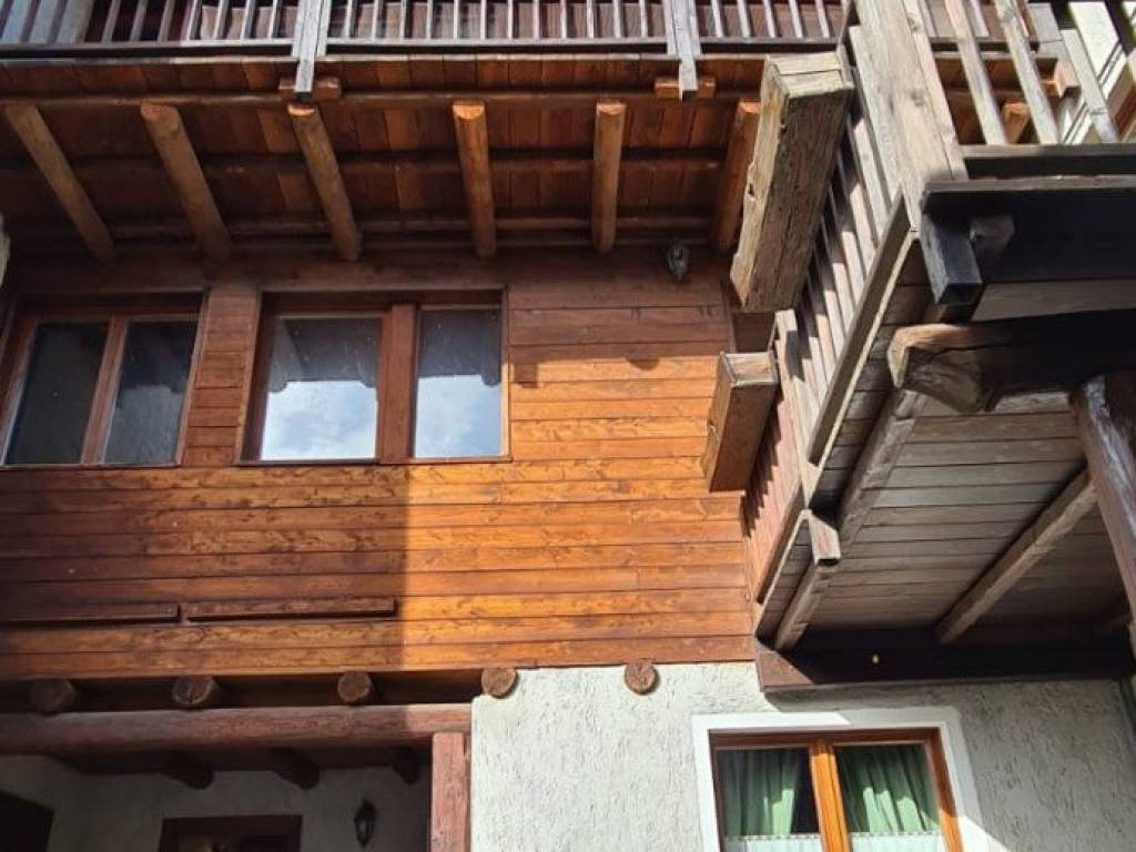 appartamento in vendita a Pragelato in zona Allevè