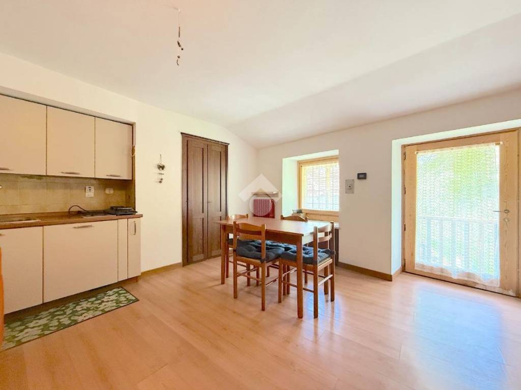 appartamento in vendita a Pragelato in zona Souchères Basses