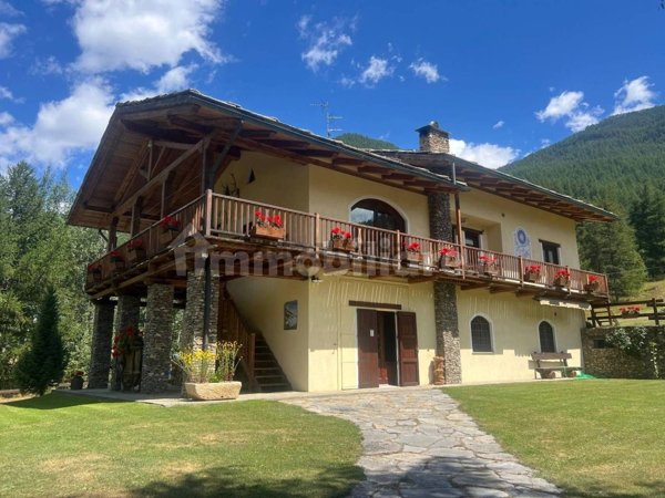 casa indipendente in vendita a Pragelato in zona Duc