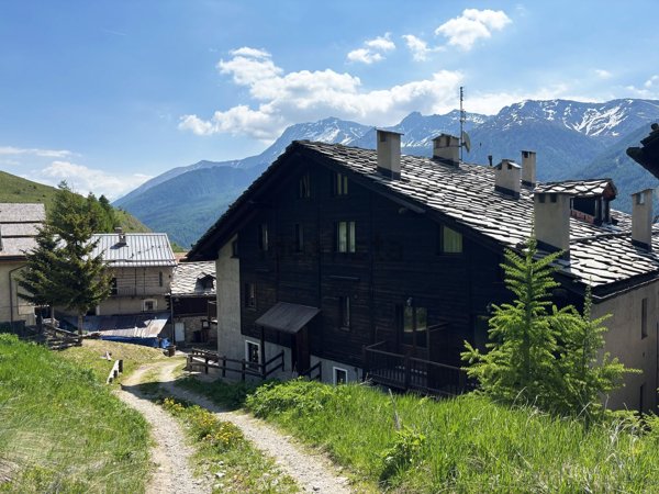 appartamento in vendita a Pragelato in zona Allevè