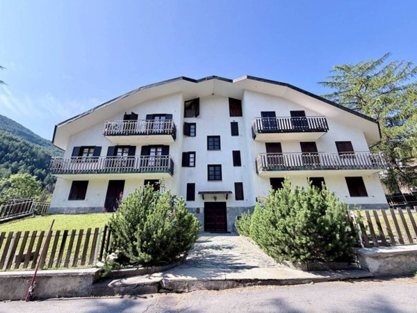 appartamento in vendita a Pragelato in zona Rif
