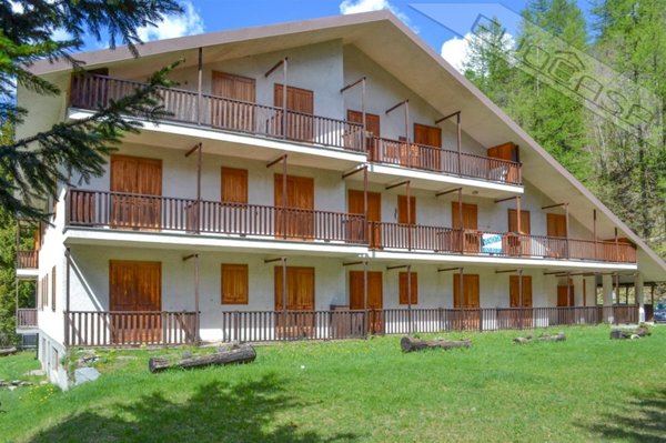 appartamento in vendita a Prali