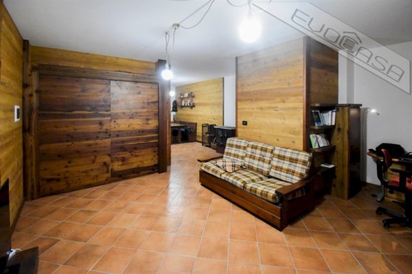 appartamento in vendita a Prali