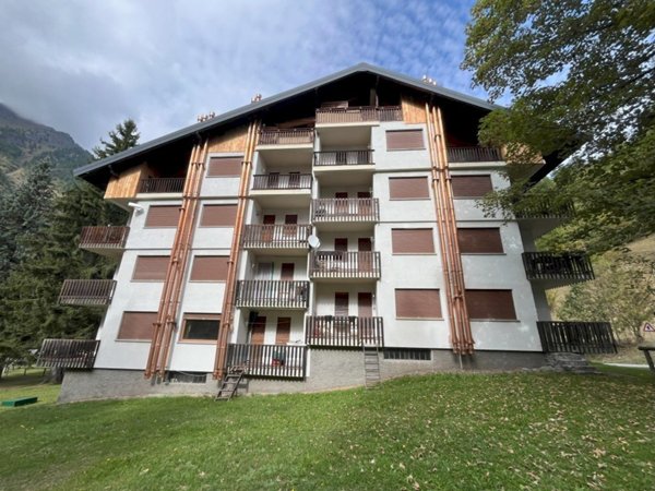 appartamento in vendita a Prali