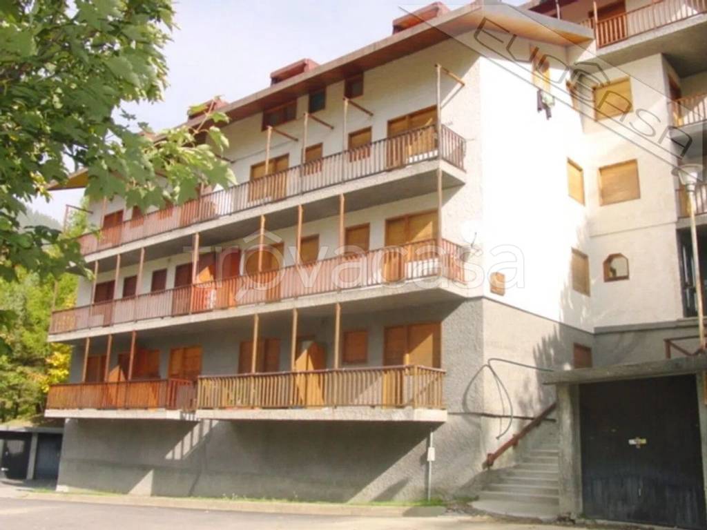 appartamento in vendita a Prali