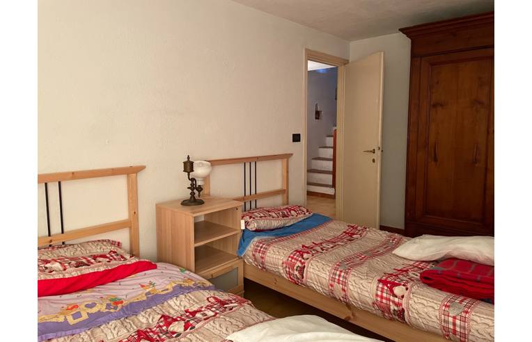 casa indipendente in vendita a Prali