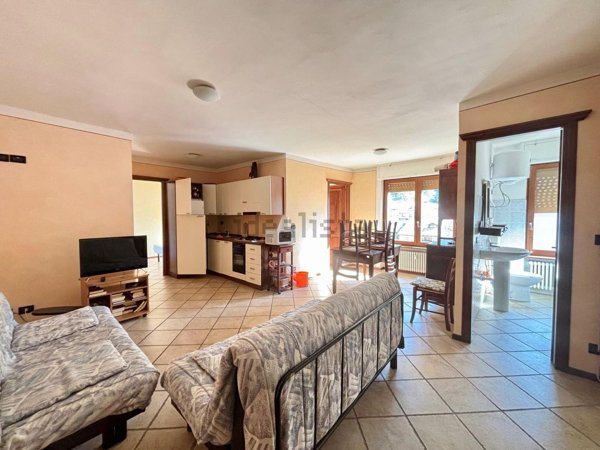 appartamento in vendita a Prali in zona Malzat