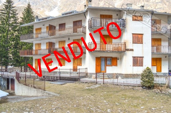 appartamento in vendita a Prali in zona Malzat