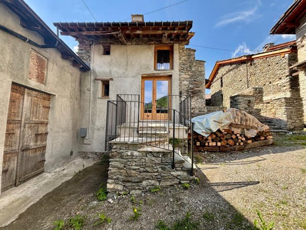 casa semindipendente in vendita a Prali in zona Cugno