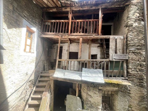trivano in vendita a Prali in zona Pomieri