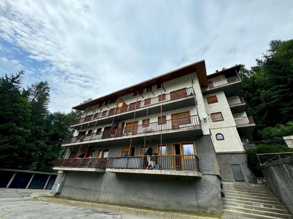 appartamento in vendita a Prali in zona Malzat