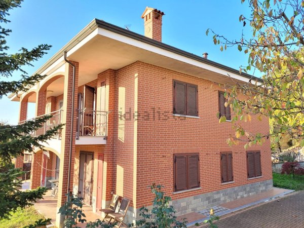 casa indipendente in vendita a Pralormo