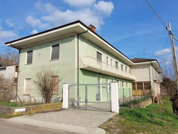 casa indipendente in vendita a Pralormo