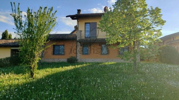 casa indipendente in vendita a Pralormo