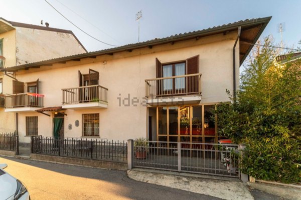 casa indipendente in vendita a Pralormo