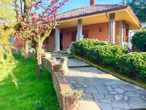 casa indipendente in vendita a Pralormo