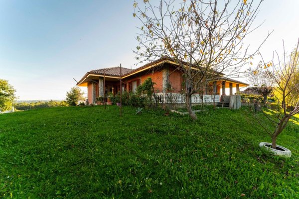 casa indipendente in vendita a Pralormo