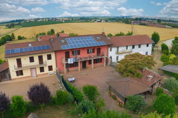 casa indipendente in vendita a Pralormo