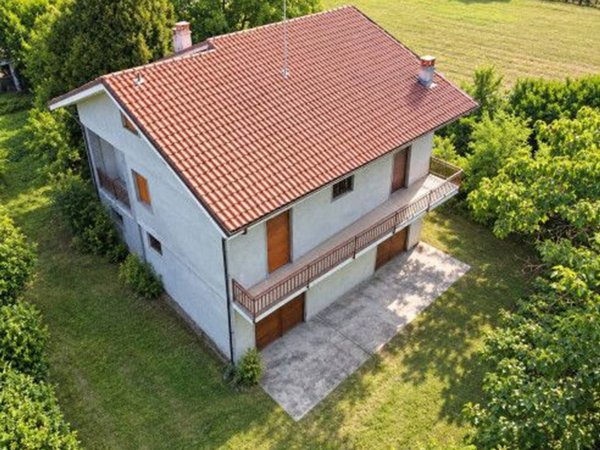 casa indipendente in vendita a Pralormo