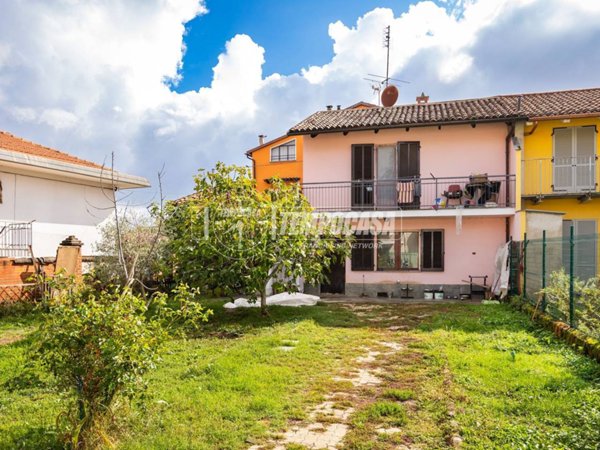 casa indipendente in vendita a Pralormo