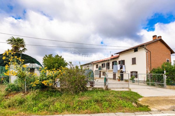 casa indipendente in vendita a Pralormo
