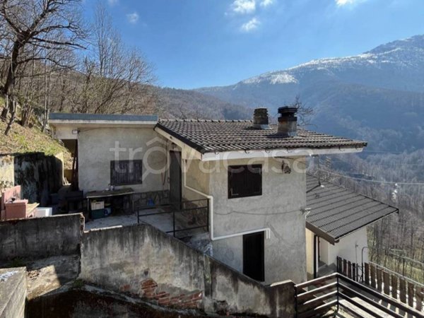 casa indipendente in vendita a Pramollo