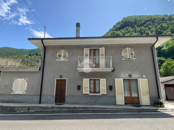 quadrivano in vendita a Pramollo