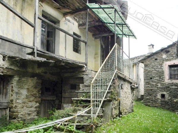 casale in vendita a Pramollo