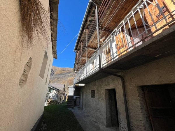 casa indipendente in vendita a Pramollo