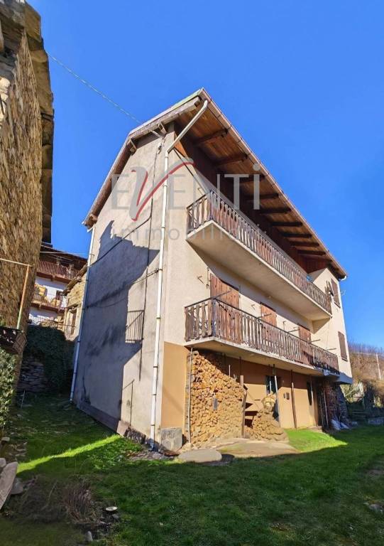 casa indipendente in vendita a Pramollo