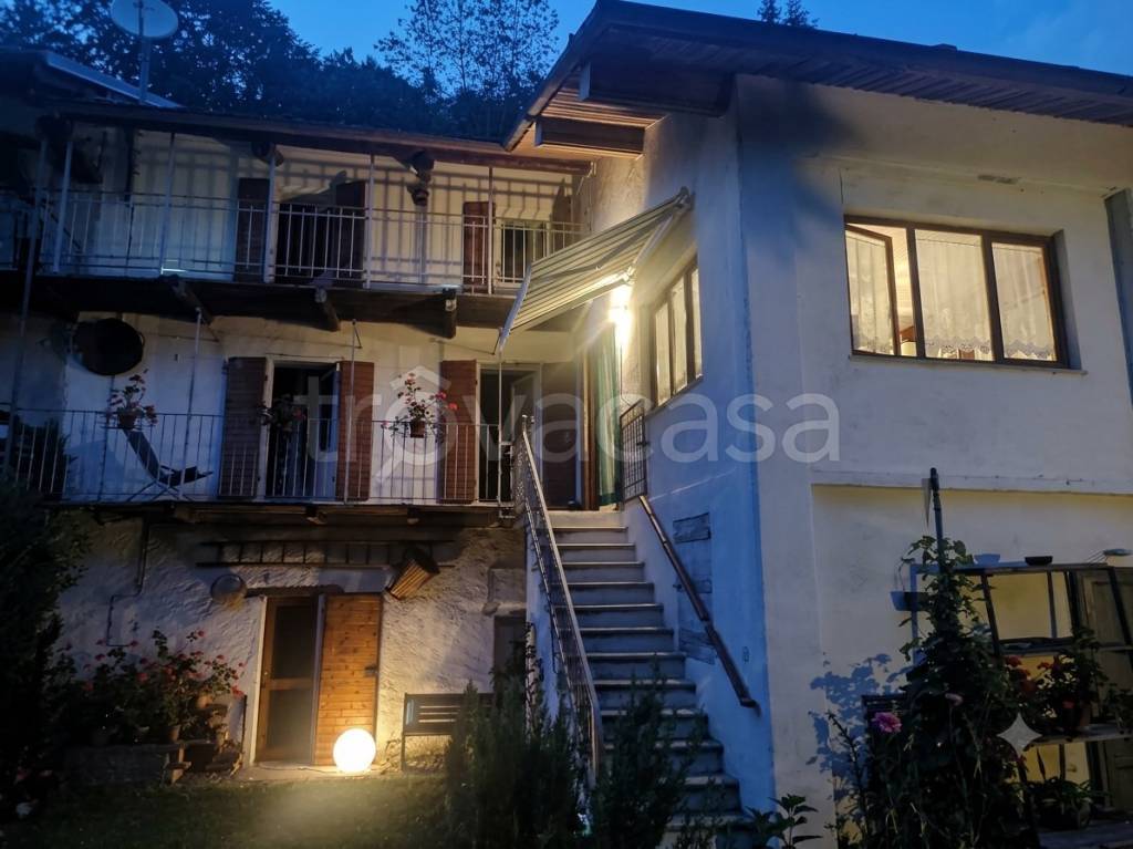 casa indipendente in vendita a Pramollo