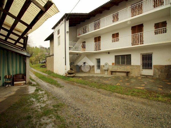casa indipendente in vendita a Prarostino