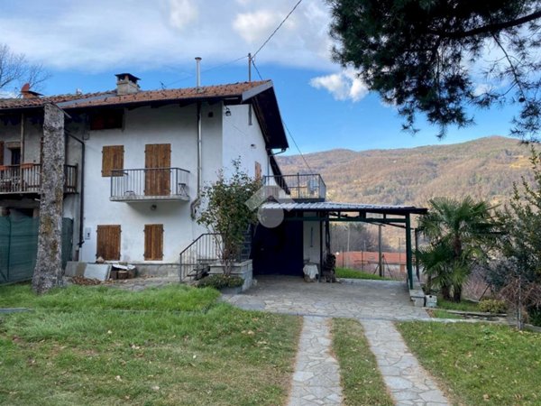 casa semindipendente in vendita a Prarostino in zona Gay