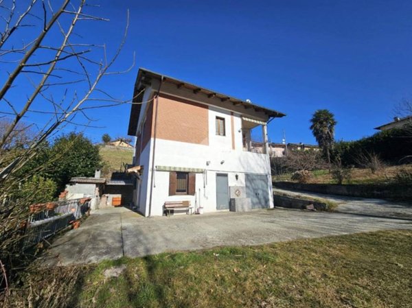 casa indipendente in vendita a Prarostino