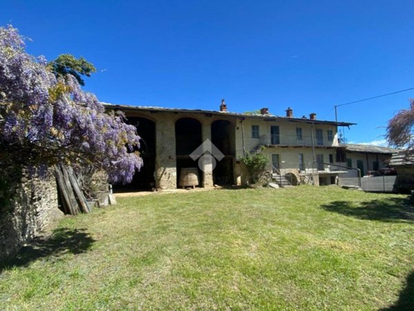 casa semindipendente in vendita a Prarostino in zona Gay