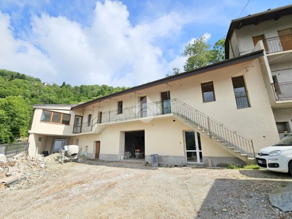 casa indipendente in vendita a Prarostino
