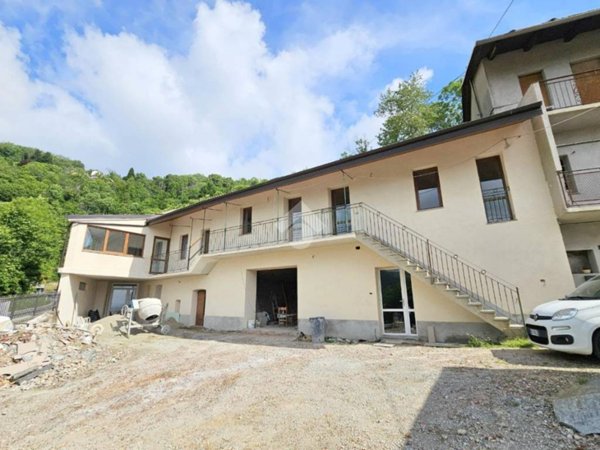 casa indipendente in vendita a Prarostino