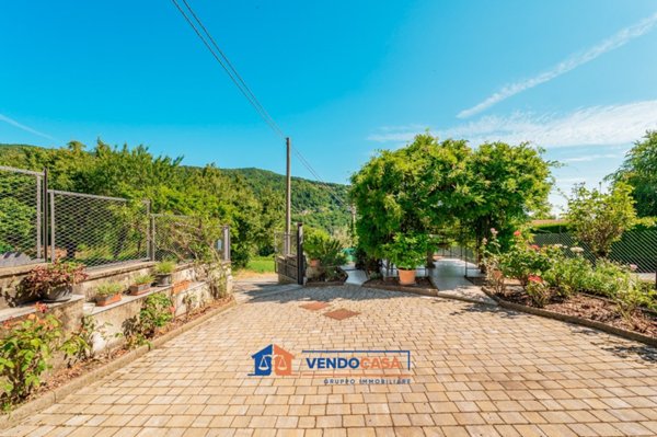 casa indipendente in vendita a Prarostino