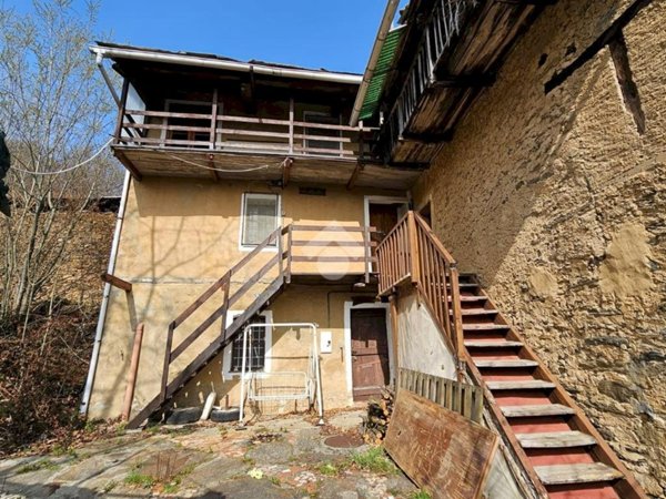 casa indipendente in vendita a Prarostino