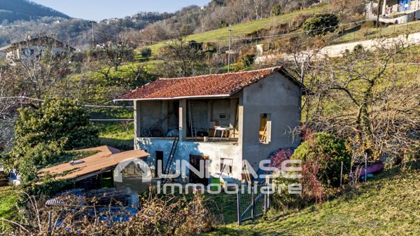 appartamento in vendita a Prarostino