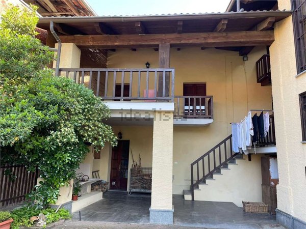 casa indipendente in vendita a Prarostino