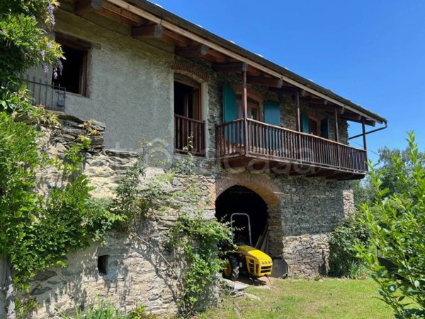 casa indipendente in vendita a Prarostino