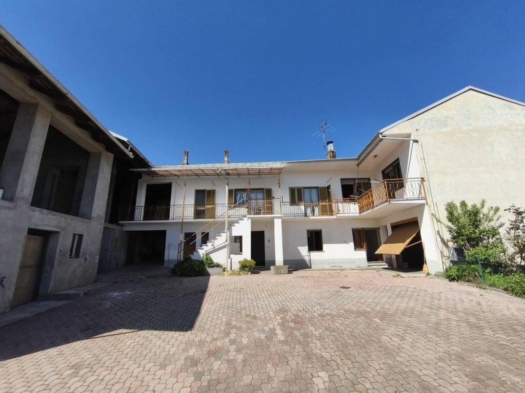 appartamento in vendita a Prarostino