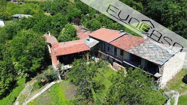 casa indipendente in vendita a Prarostino