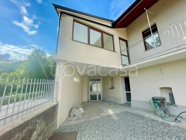 casa indipendente in vendita a Prarostino