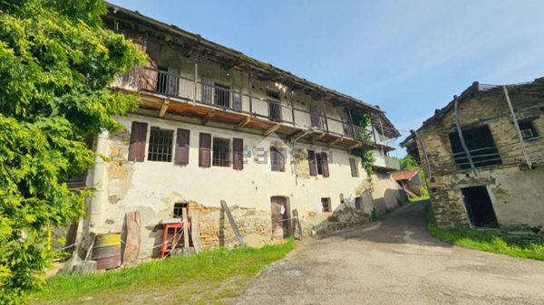 pentavano in vendita a Prarostino