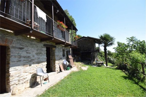 casa indipendente in vendita a Prarostino